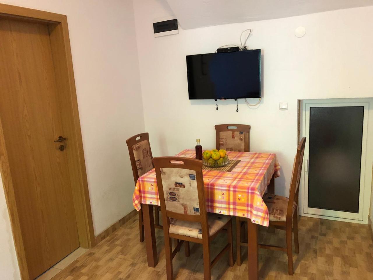 Apartment Villa Nikola Blace Buitenkant foto